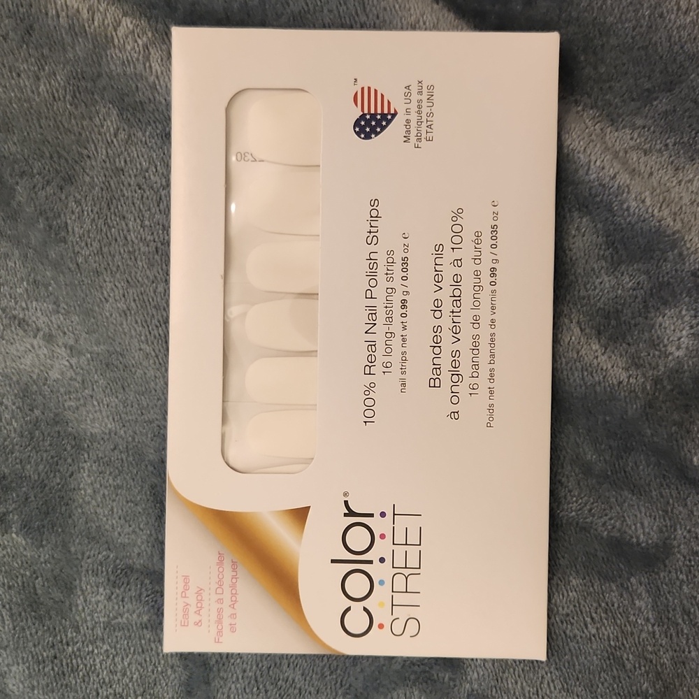 Color Street Manicure Swiss and Tell